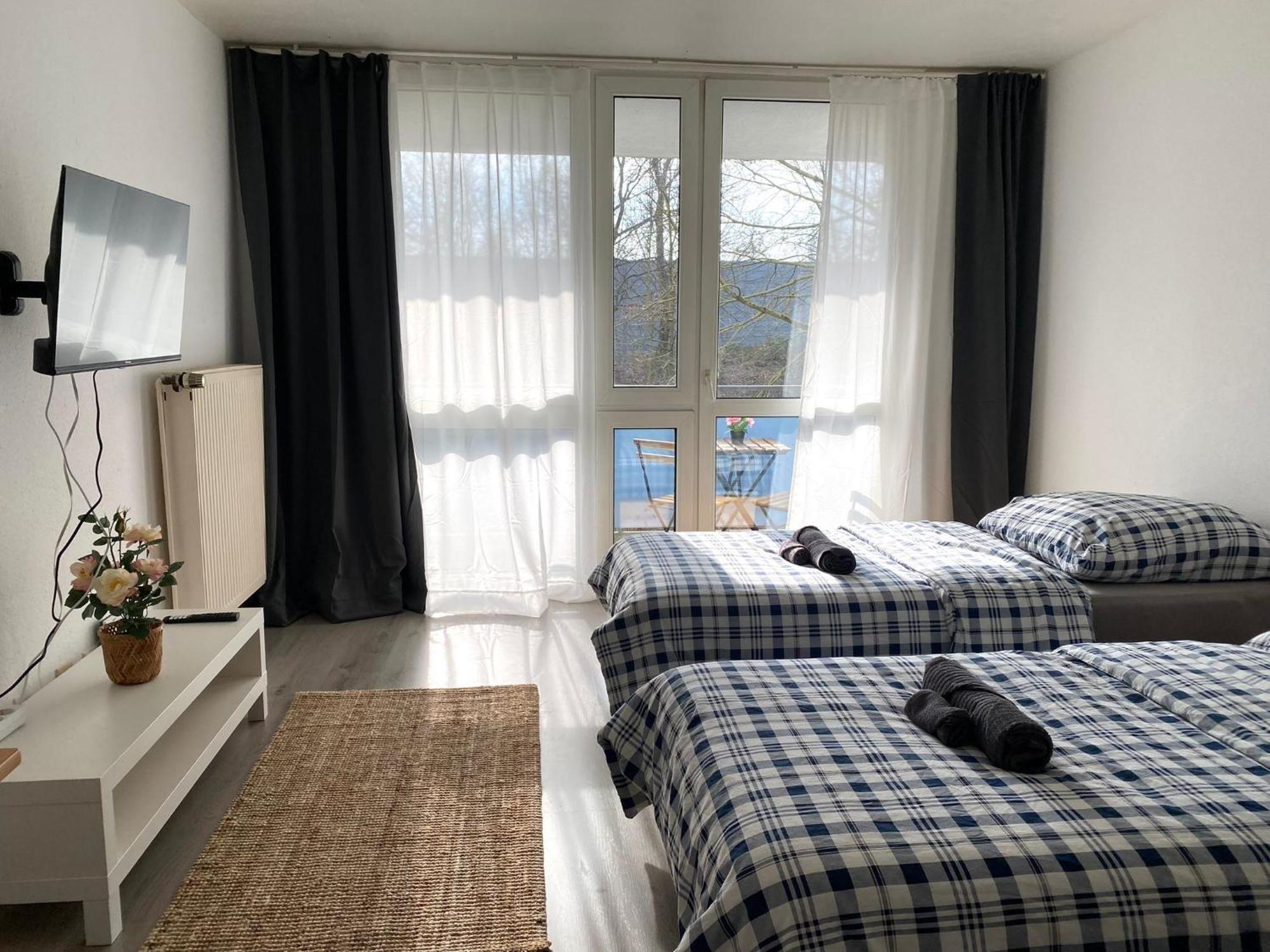 Sweet Home Apartment Hannover West - Contactless Check-In Exterior photo